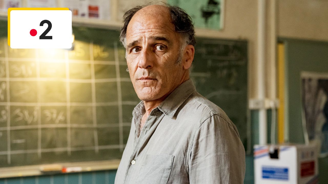 The Plague on France 2: What’s the difference between the end of the series and the Camus novel?