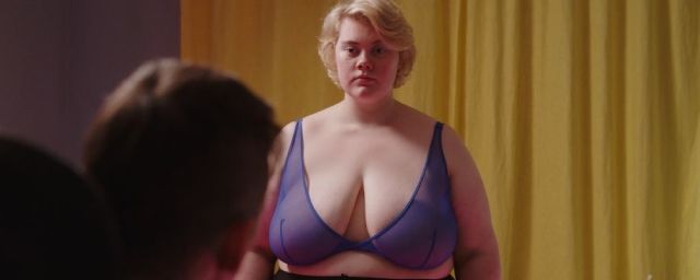 L'islandaise Isold Halldórudóttir est l'une des mannequins rondes les plus connues de l'industrie de la mode.