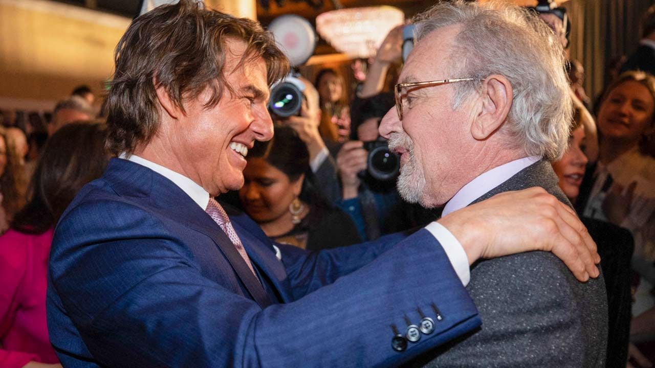 “You saved Hollywood Bread!”  : Tom Cruise was congratulated by Spielberg in an amazing video