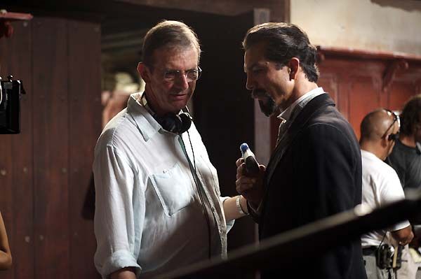 Photo de Mike Newell - L'Amour aux temps du choléra : Photo Mike Newell