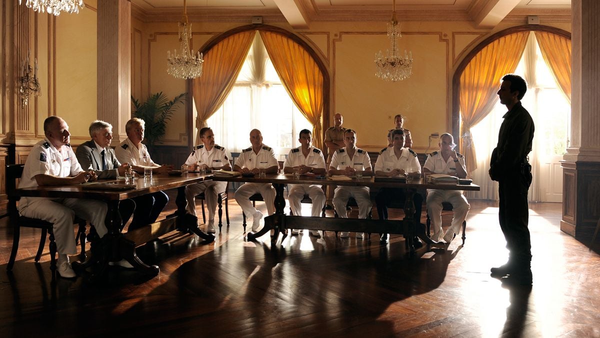 Photo du film L'Ordre et la morale Photo 9 sur 13 AlloCiné