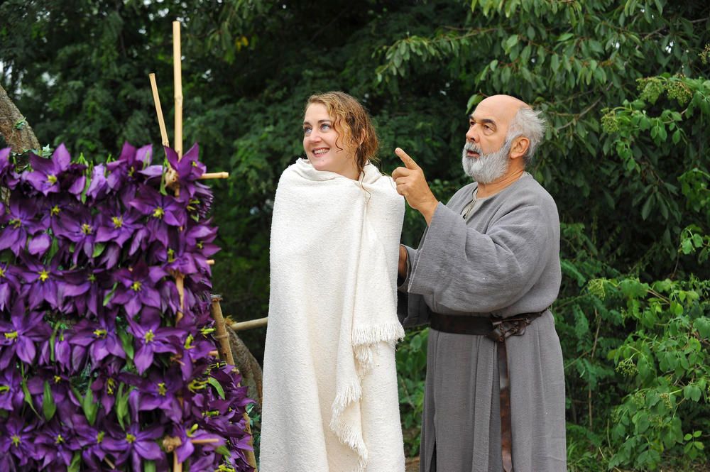 Séries Tv Avec Joséphine De Meaux Merlin : Photo Gérard Jugnot, Joséphine de Meaux - 3 sur 32 - AlloCiné