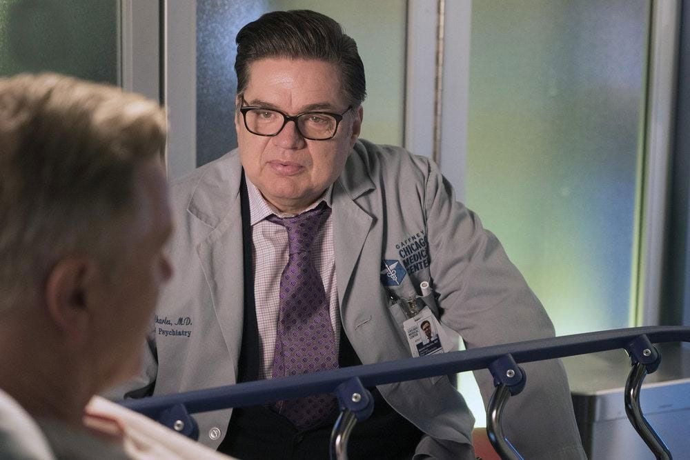 Films Et Séries Tv Avec Oliver Platt Chicago Med : Photo Oliver Platt - 364 sur 573 - AlloCiné