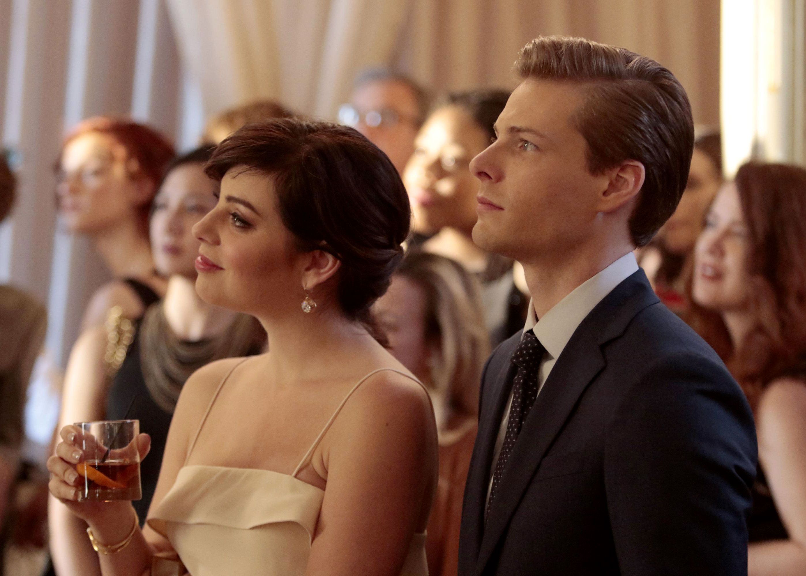 Quantico : Quantico : Photo Hunter Parrish, Krysta Rodriguez - 99 sur ...