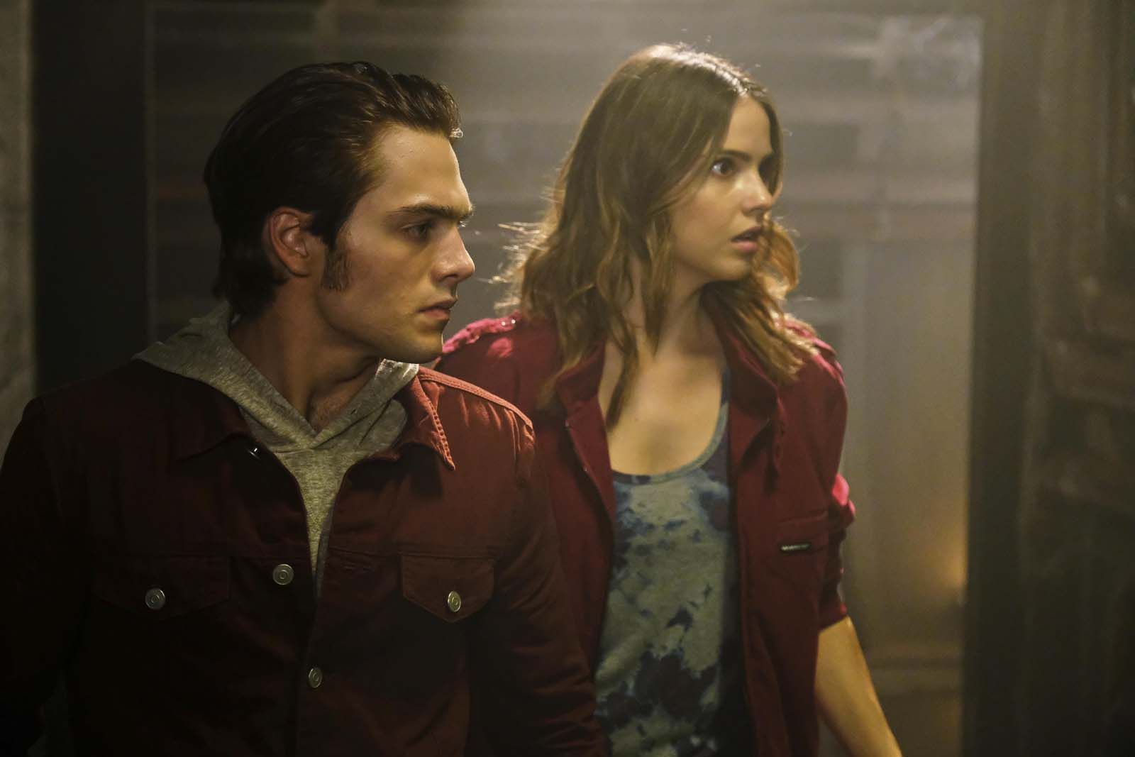 Films Et Séries Tv Avec Holland Roden Teen Wolf : Photo Cody Christian, Holland Roden - 21 sur 194 - AlloCiné