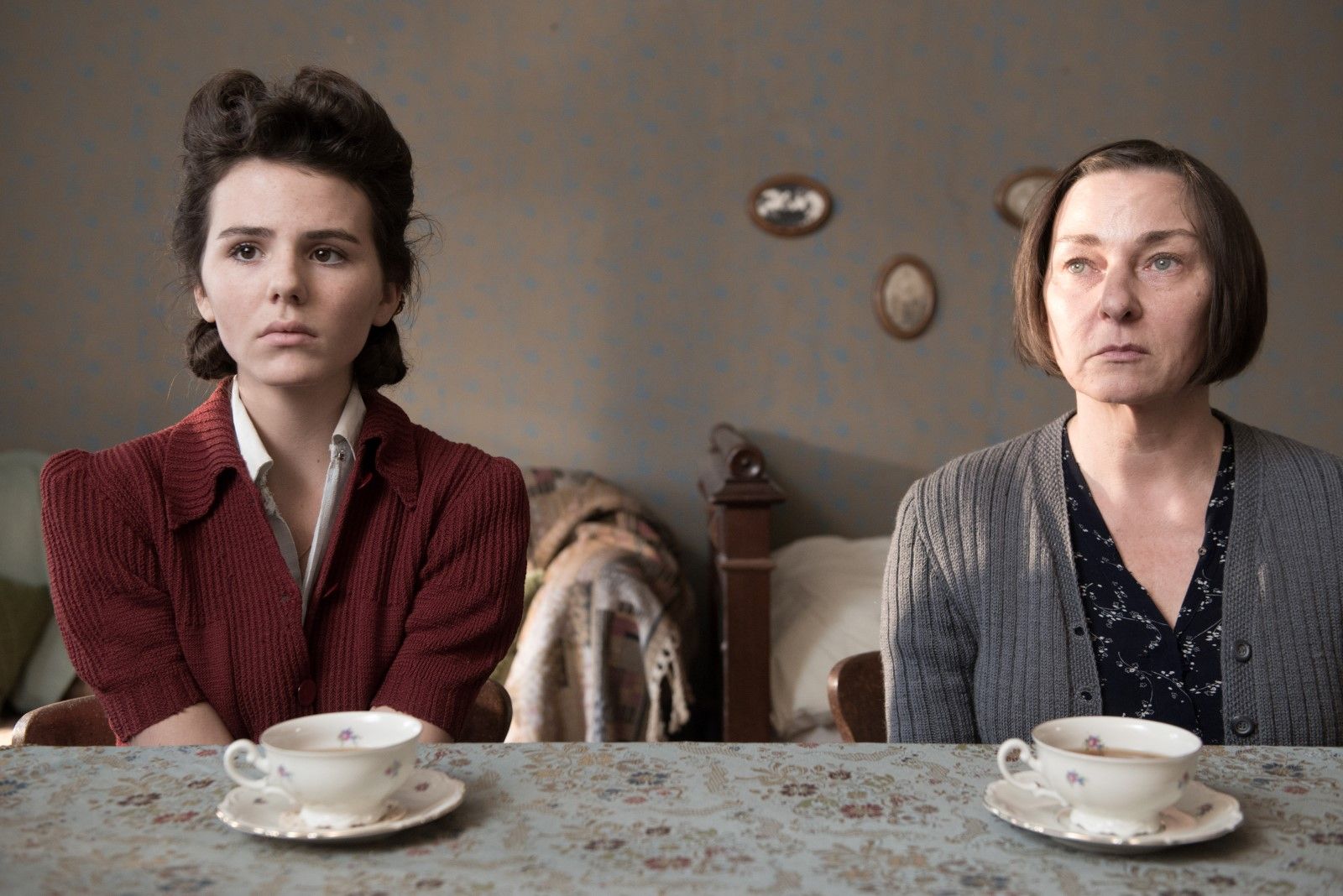 Séries Tv Avec Ruby O. Fee Photo de Ruby O. Fee - Les Invisibles : Photo Ruby O. Fee, Steffi