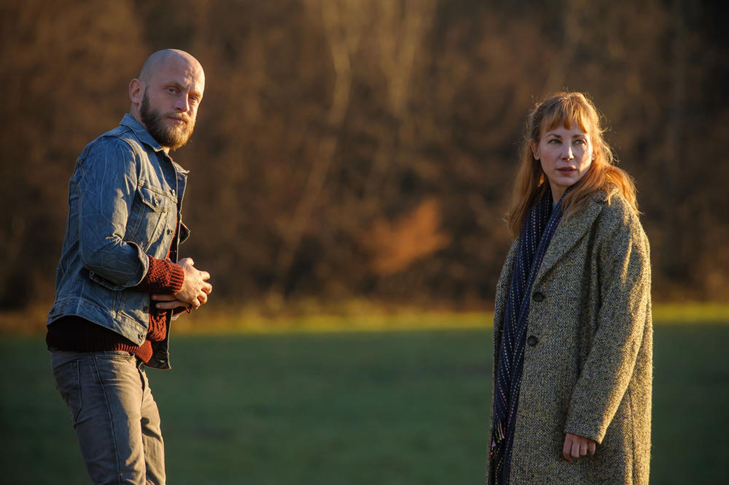 Le Tueur Du Lac Saison 1 Streaming Le Tueur du lac : Photo Abraham Belaga, Julie Depardieu - 1 sur 8