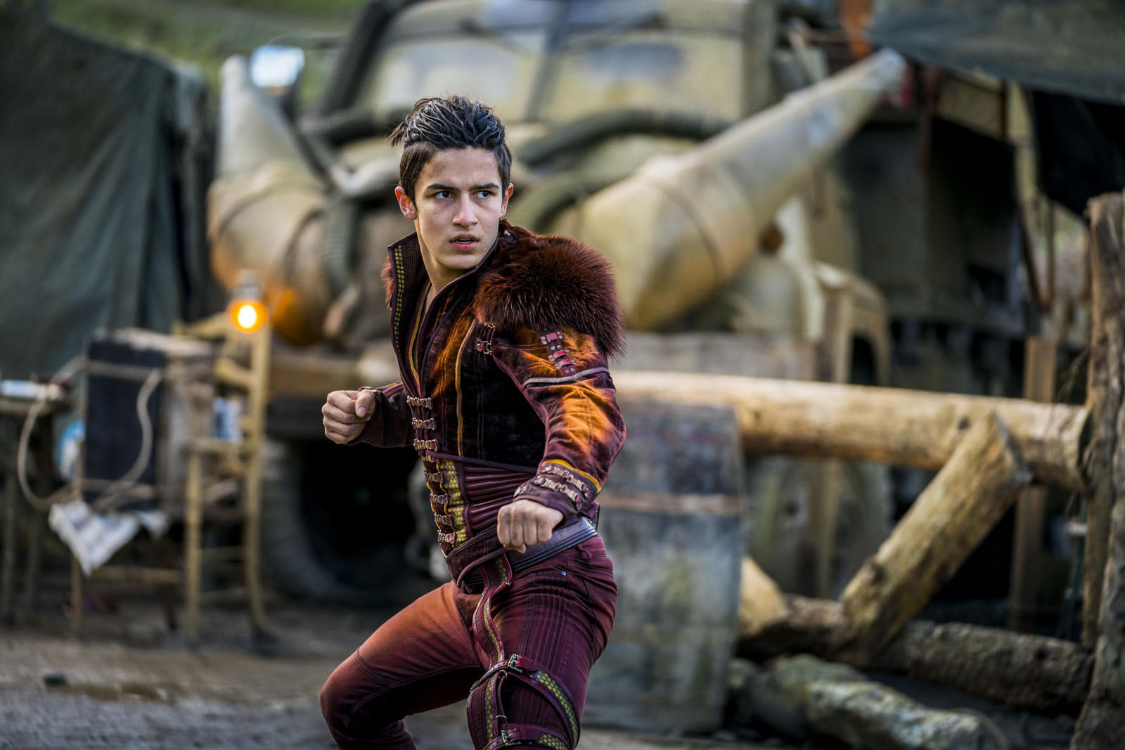 Into the Badlands : Into the Badlands : Photo Aramis Knight - 34 sur 208 -  AlloCiné