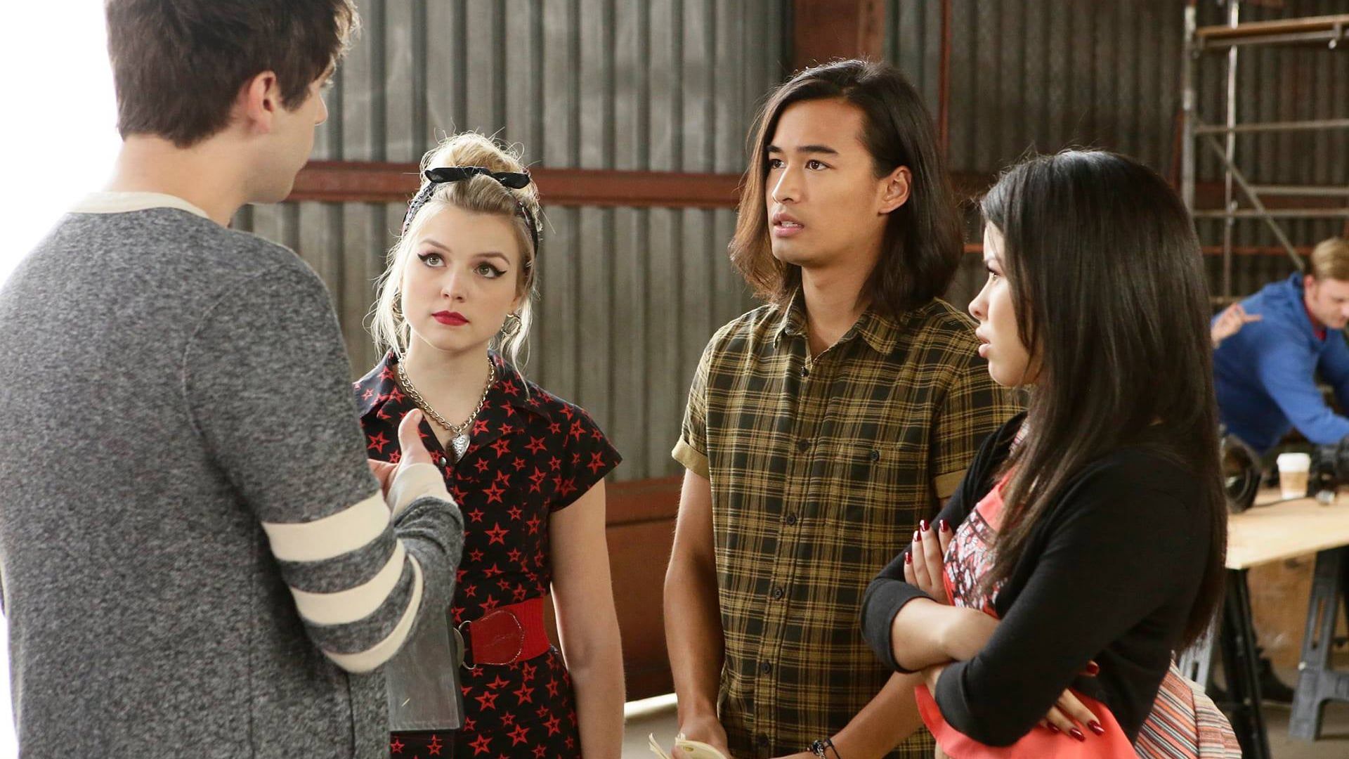 The Fosters Saison 3 Poster The Fosters - Saison 3 - Affiche 5 sur 25 - AlloCiné