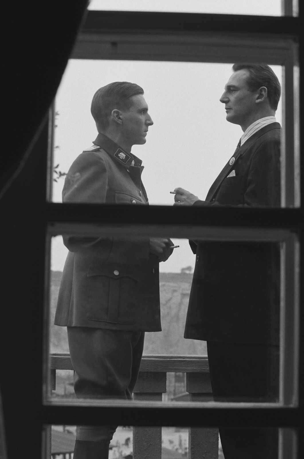 Ralph Fiennes La Liste De Schindler Photo de Ralph Fiennes - La Liste de Schindler : Photo Liam Neeson, Ralph  Fiennes - AlloCiné