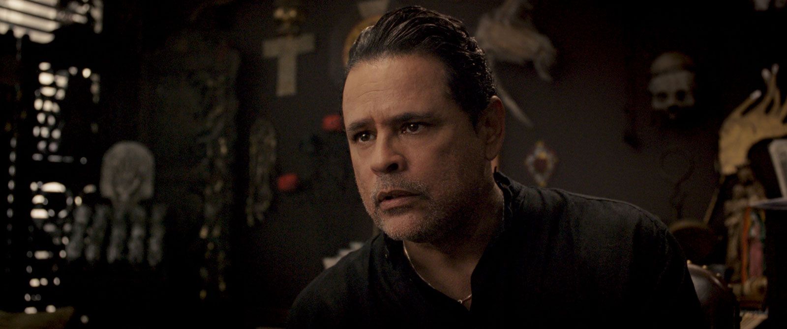 La Malediction De La Dame Blanche Streaming Photo de Raymond Cruz - La Malédiction de la Dame blanche : Photo Raymond  Cruz - AlloCiné