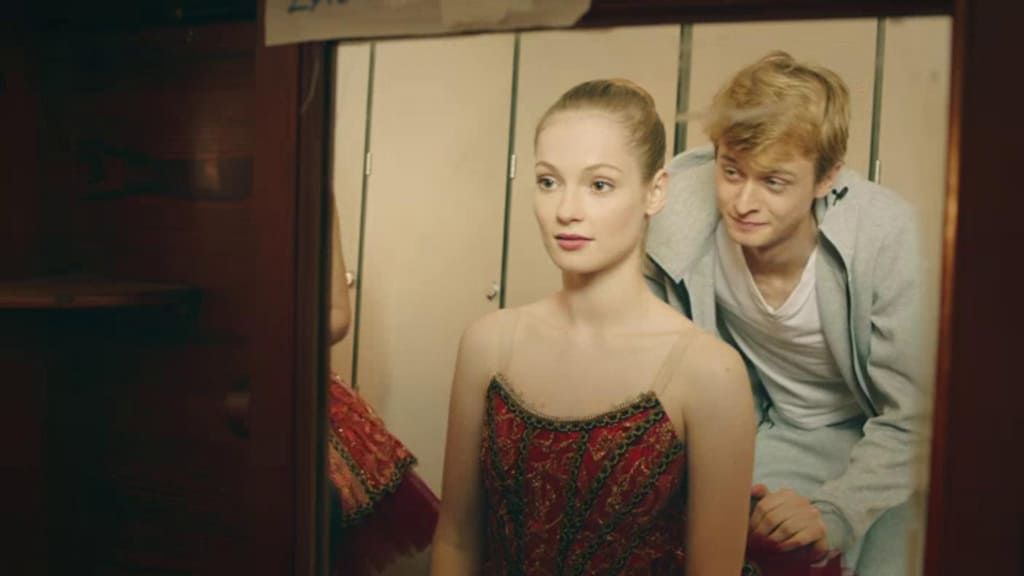 Lena Reve D'etoile Saison 3 Episode 1 Streaming Vf Poster Léna, rêve d'étoile - Saison 1 - Affiche 71 sur 78 - AlloCiné