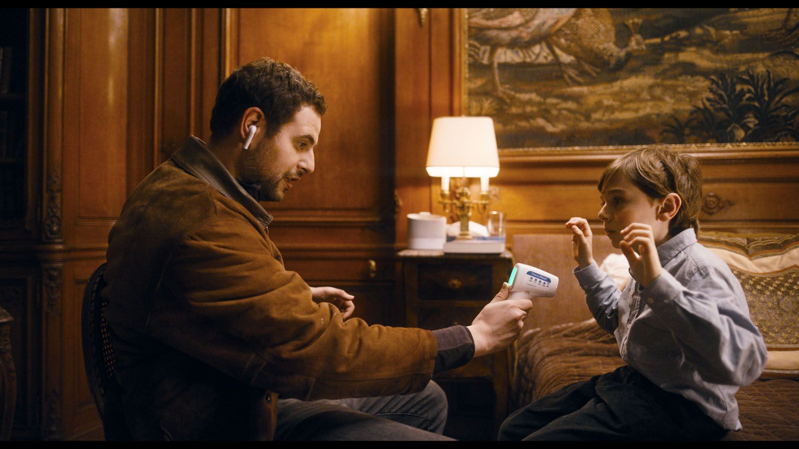 Films Et Séries Tv Avec Hakim Jemili Photo du film Docteur ? - Photo 16 sur 17 - AlloCiné