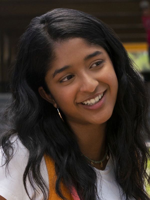Mes Premiere Fois Saison 2 Maitreyi Ramakrishnan - AlloCiné