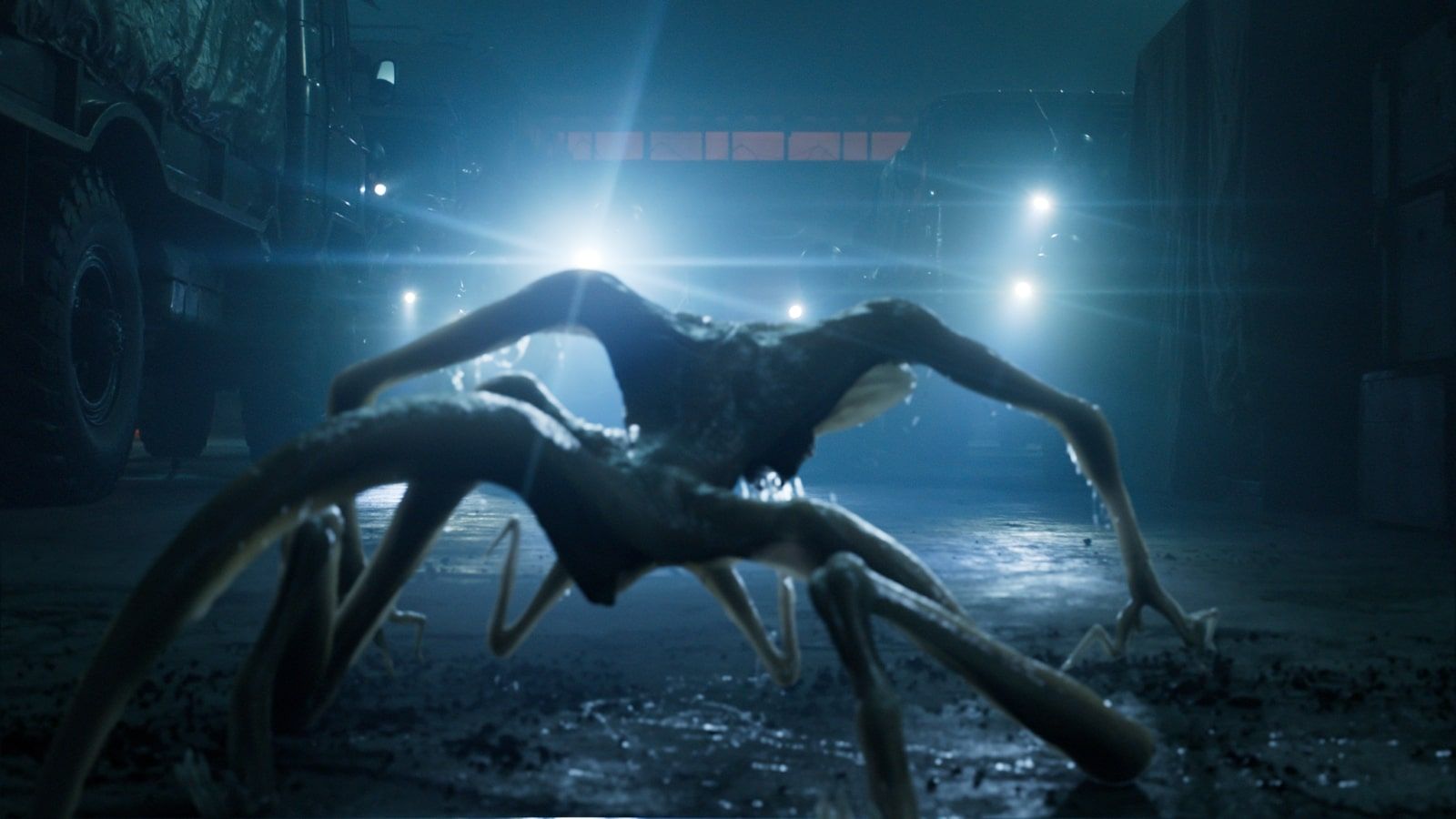 Photo du film Sputnik - Espèce Inconnue - Photo 21 sur 41 - AlloCiné
