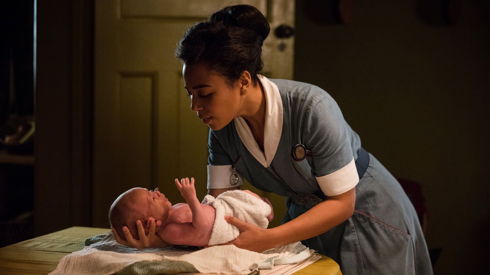 Poster Call the Midwife : Les héroïnes de l'ombre saison 7 - Affiche 25