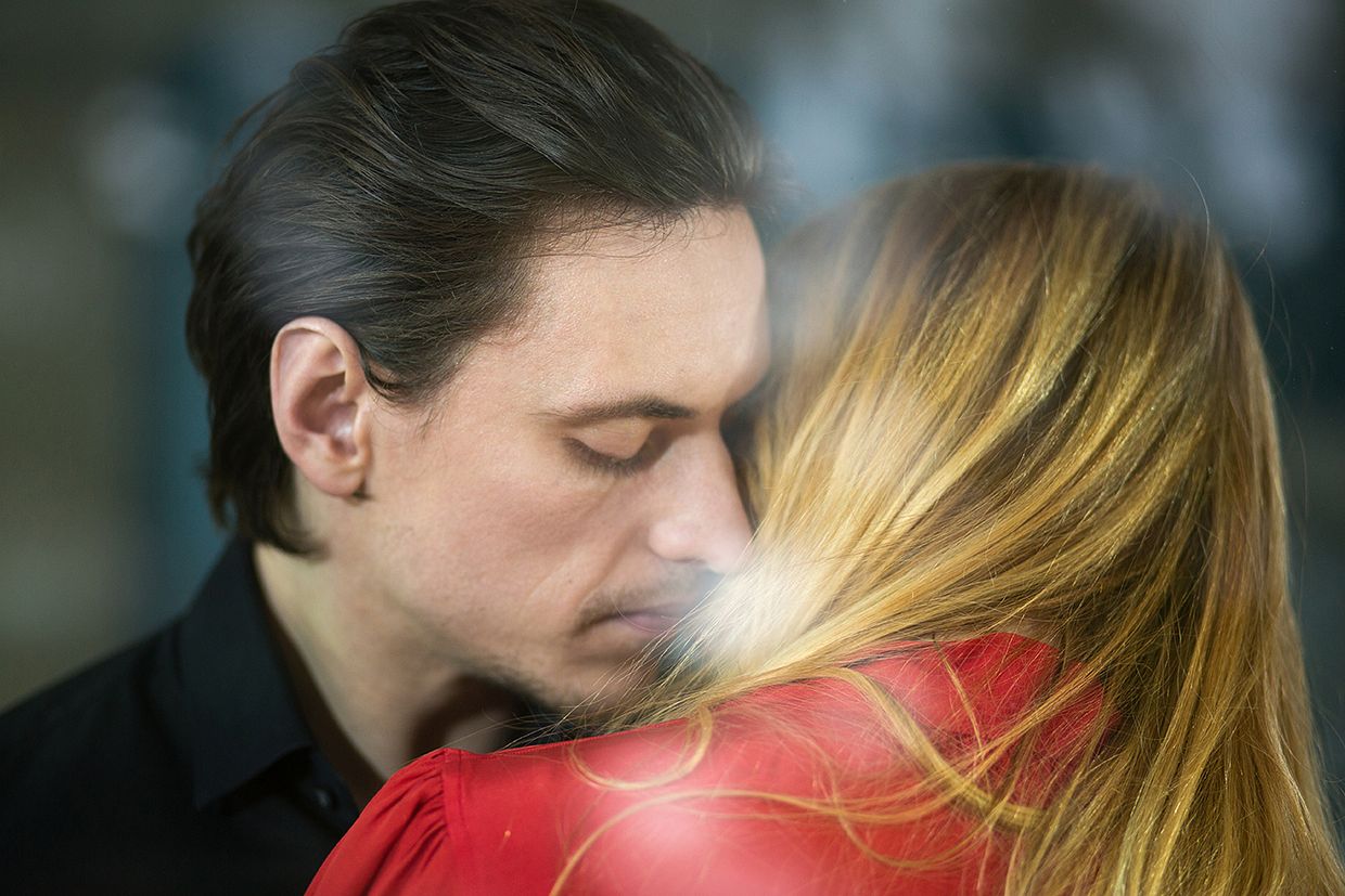 Horaires Des Séances Du Film Passion D'amour Passion Simple au Cinéma SCOP - Valence - Le Navire