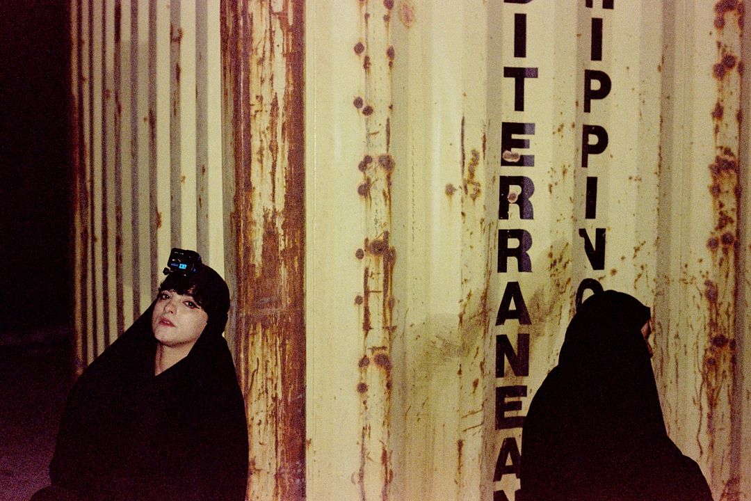 Living Twice, Dying Thrice : Photo