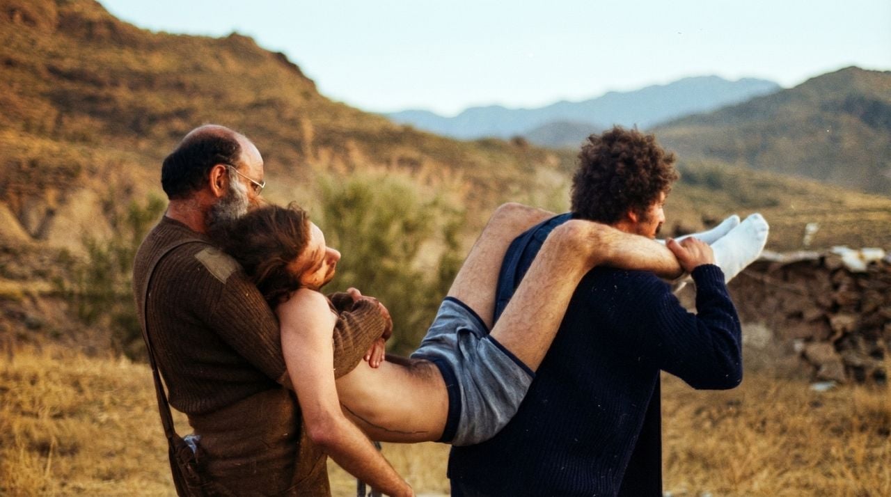 Living Twice, Dying Thrice : Photo