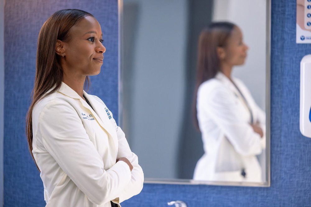Chicago Med : Photo Ashlei Sharpe Chestnut