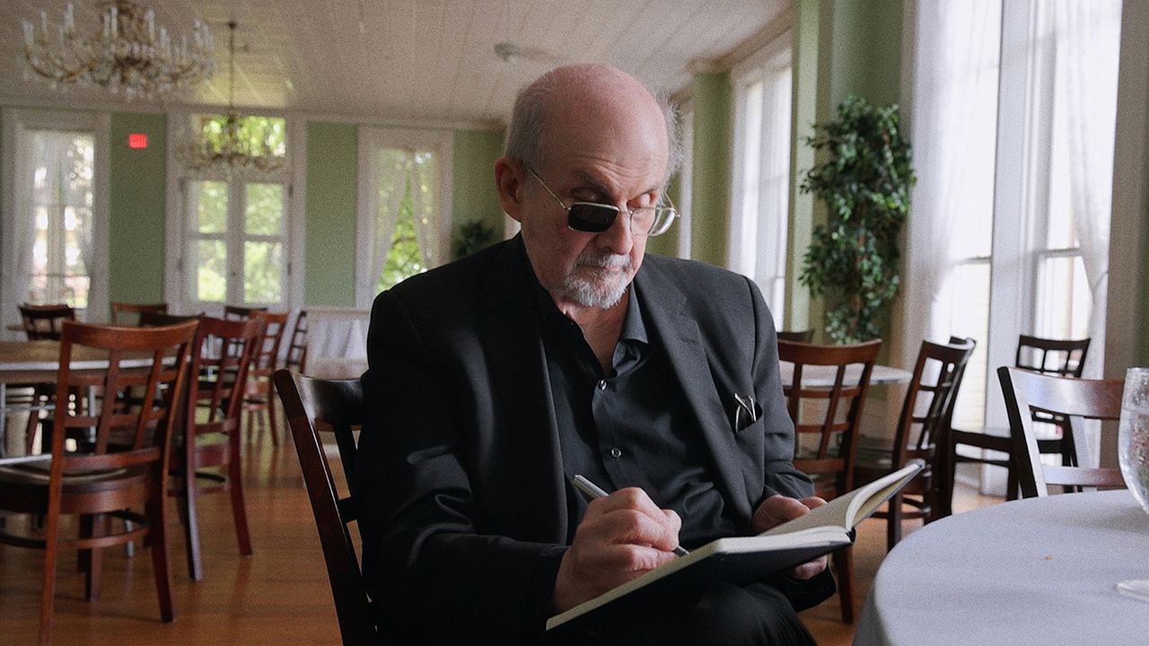 Knife: The Attempted Murder of Salman Rushdie : Photo Salman Rushdie