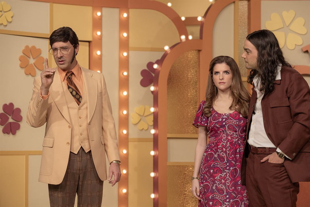 Une Femme en jeu : Photo Anna Kendrick, Tony Hale, Daniel Zovatto