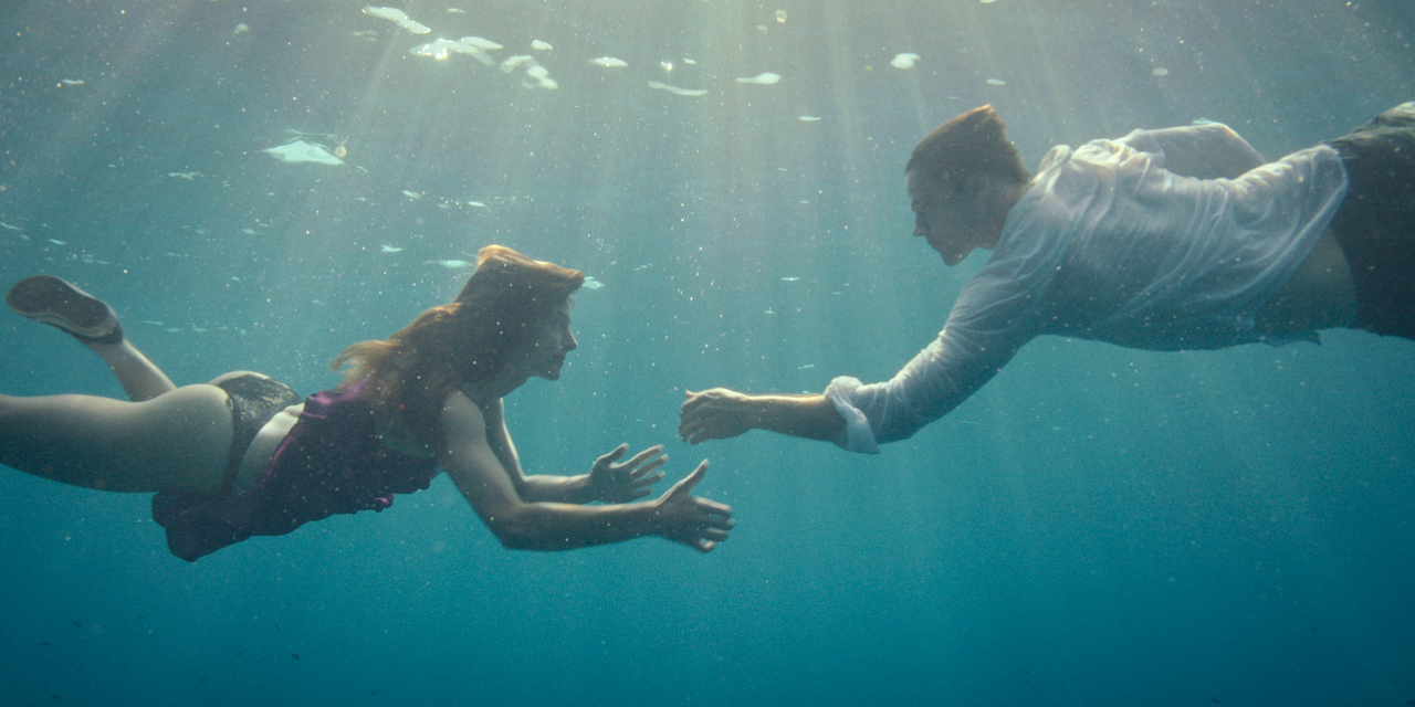 Fall For Me : Photo