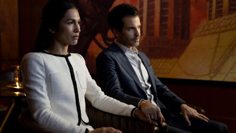 The Cleaning Lady : Photo Santiago Cabrera, Élodie Yung