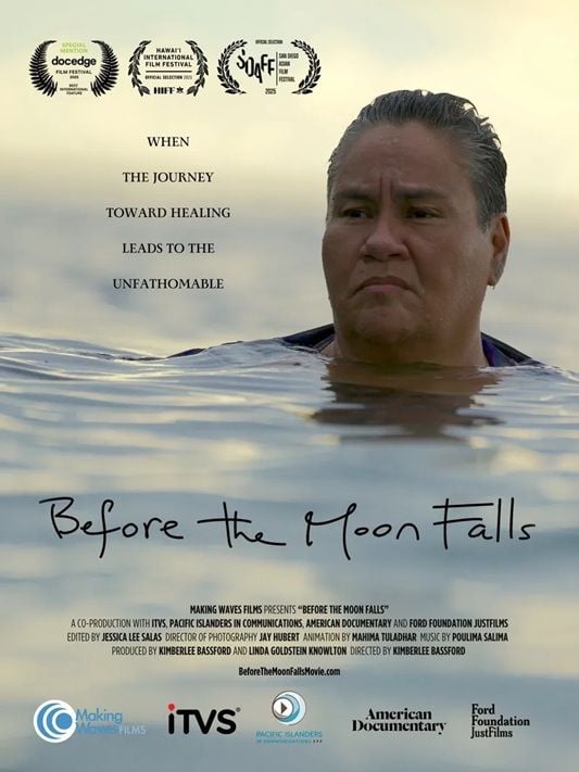 Before the Moon Falls : Affiche