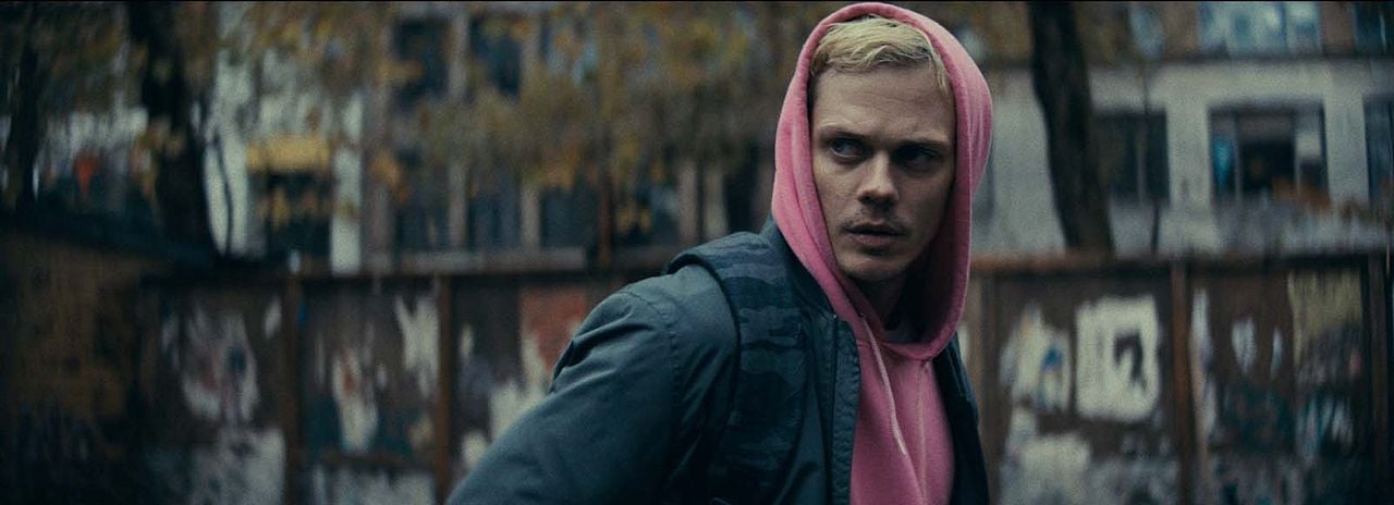 Piégé: Bill Skarsgård