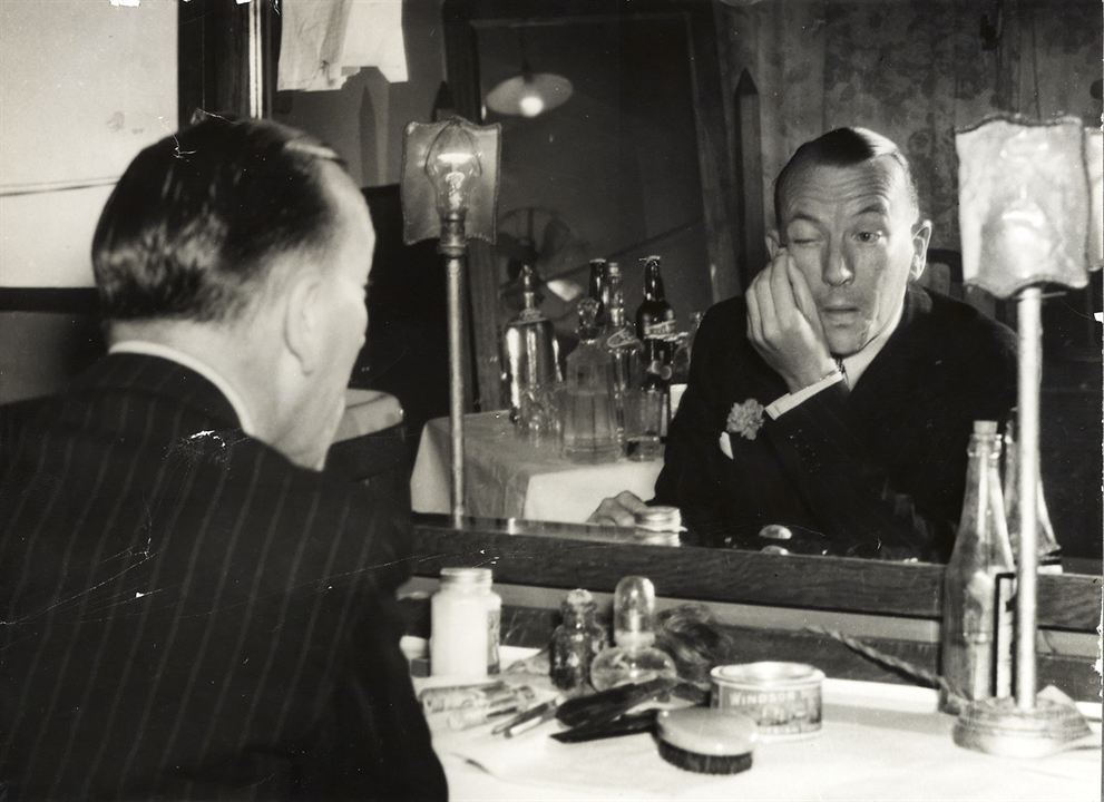 Mad About the Boy - The Noel Coward Story : Photo