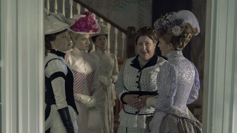The Gilded Age : Photo Kelli O'Hara, Ashlie Atkinson, Carrie Coon, Louisa Jacobson