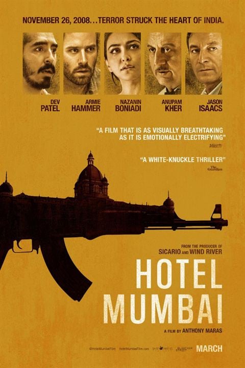 Attaque à Mumbai : Affiche