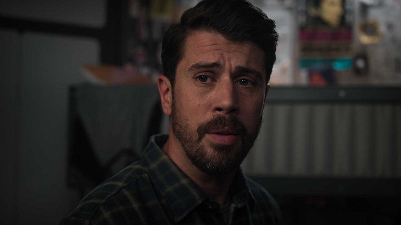 For All Mankind : Photo Toby Kebbell