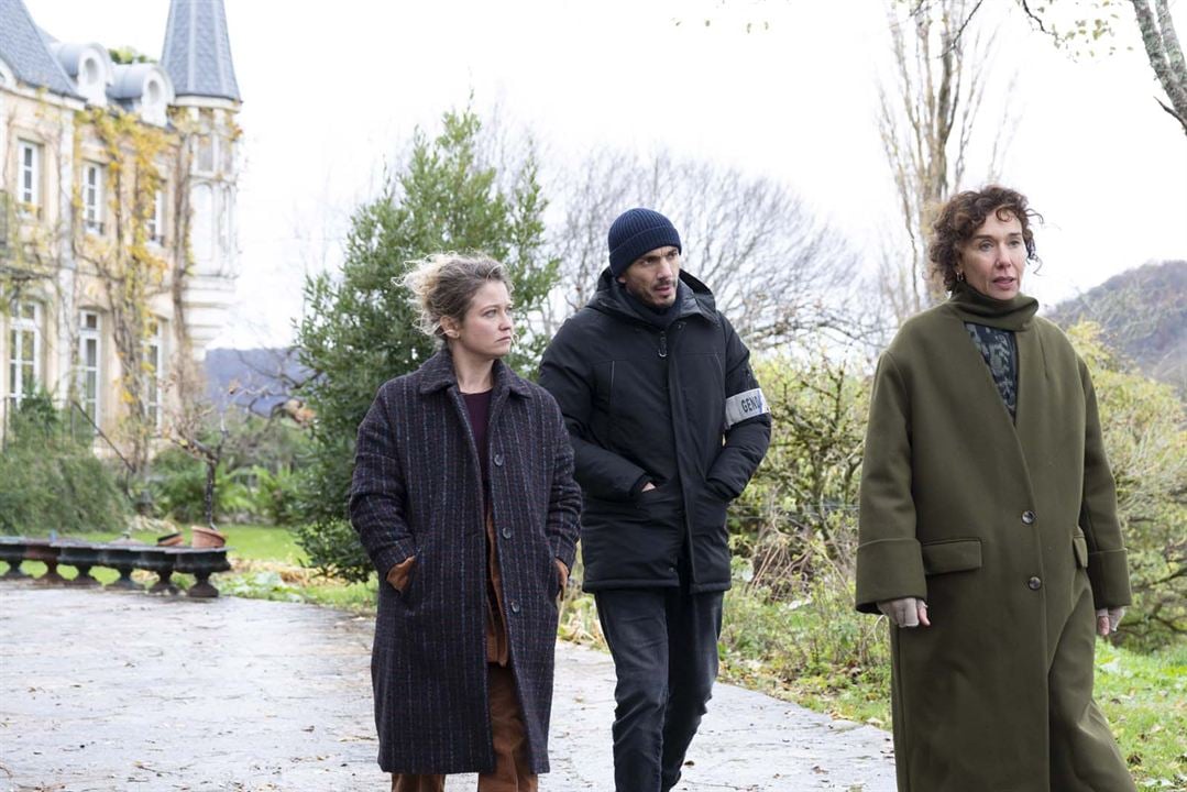 Meurtres en Arbois : Photo Samir Boitard, Charlotte des Georges, Sophie de Fürst