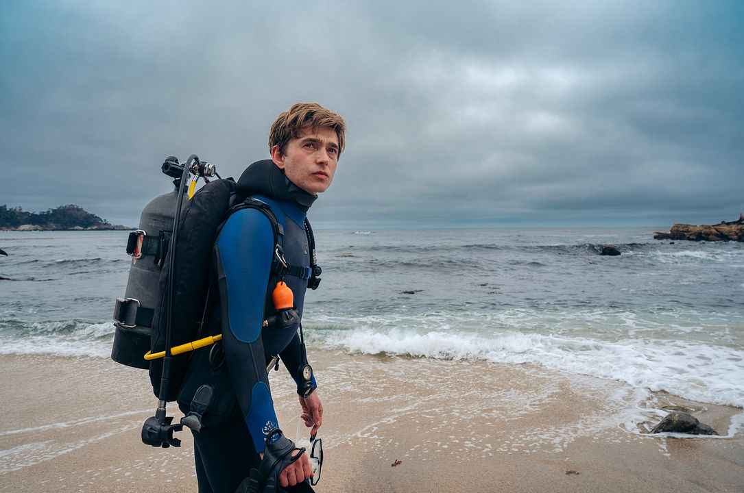 Englouti : Photo Austin Abrams
