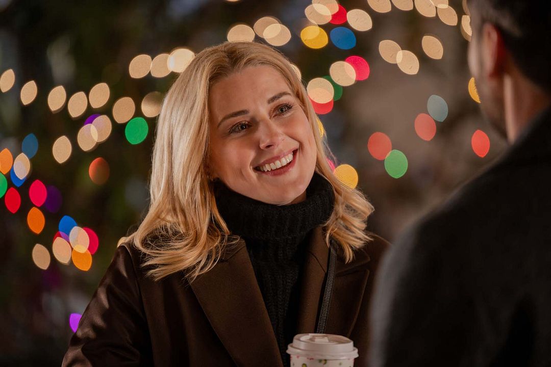 My Secret Santa : Photo Alexandra Breckenridge