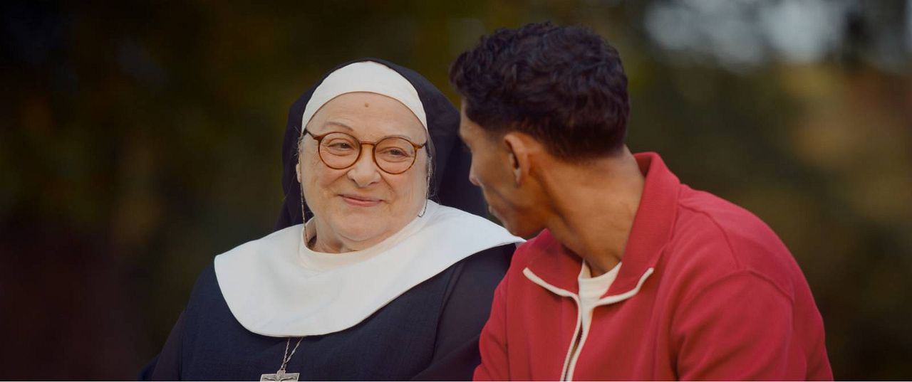 Tombé du ciel : Photo Ilyes Djadel, Josiane Balasko