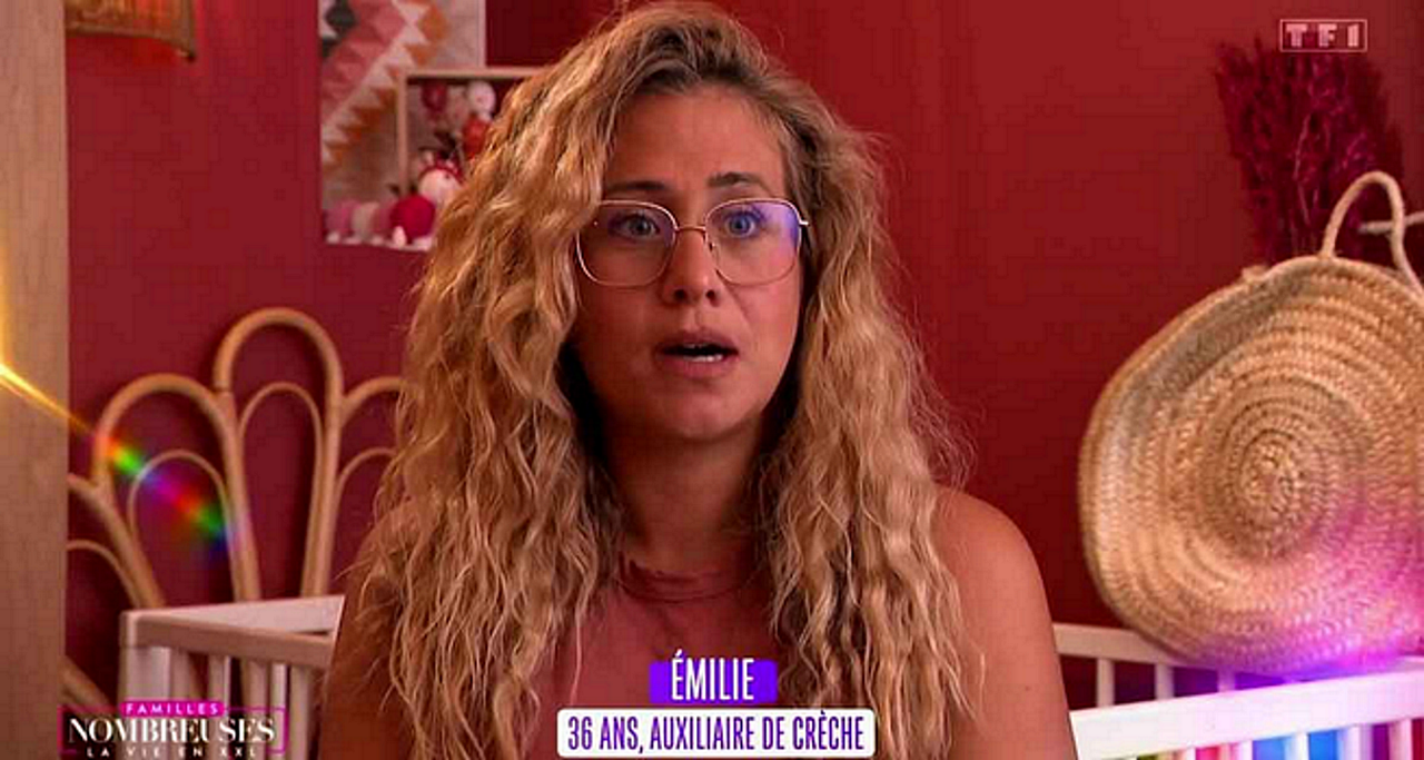 Familles nombreuses : Emilie Fanich en stress après un message de l'école -  TV ACTU by AlloCiné