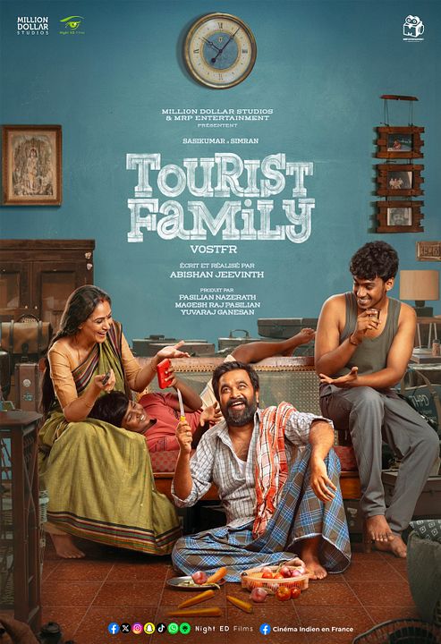 Tourist Family : Affiche