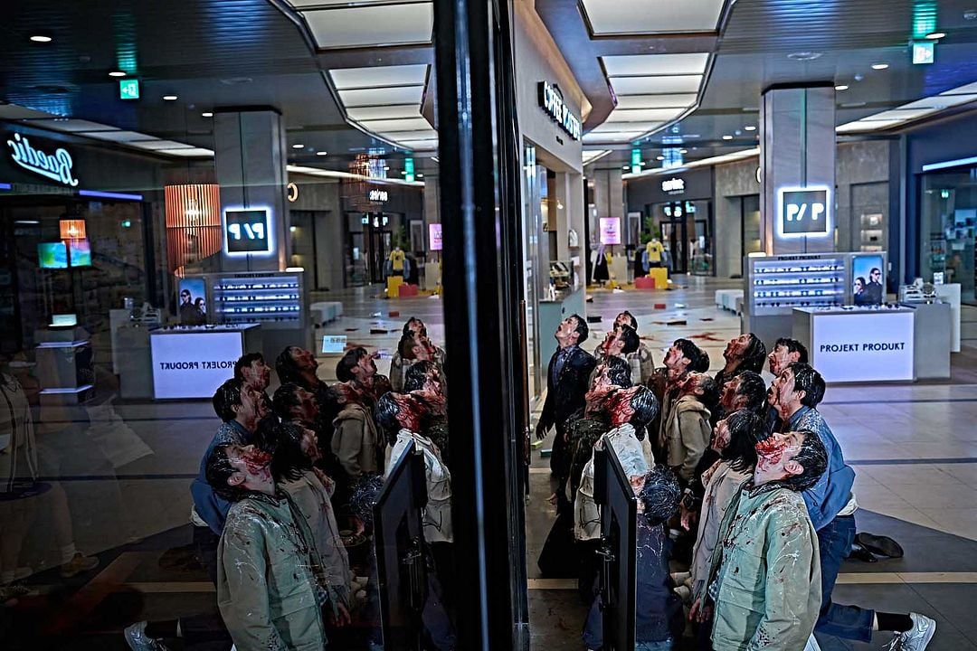 Colony : Photo