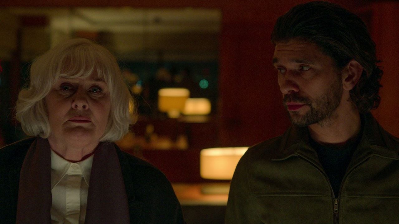 Photo Ben Whishaw, Sarah Lancashire