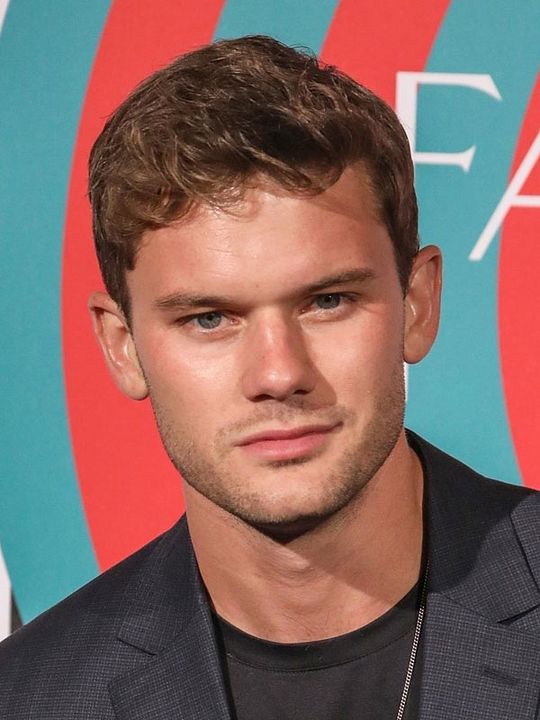 Affiche Jeremy Irvine