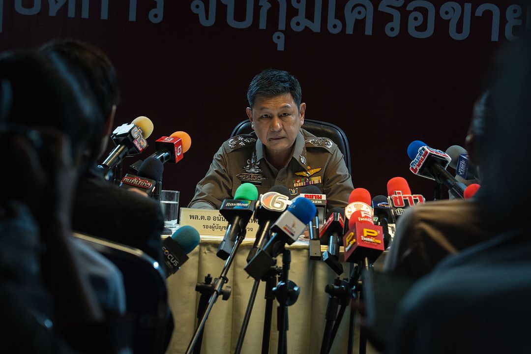 Photo Songsit Roongnophakunsri