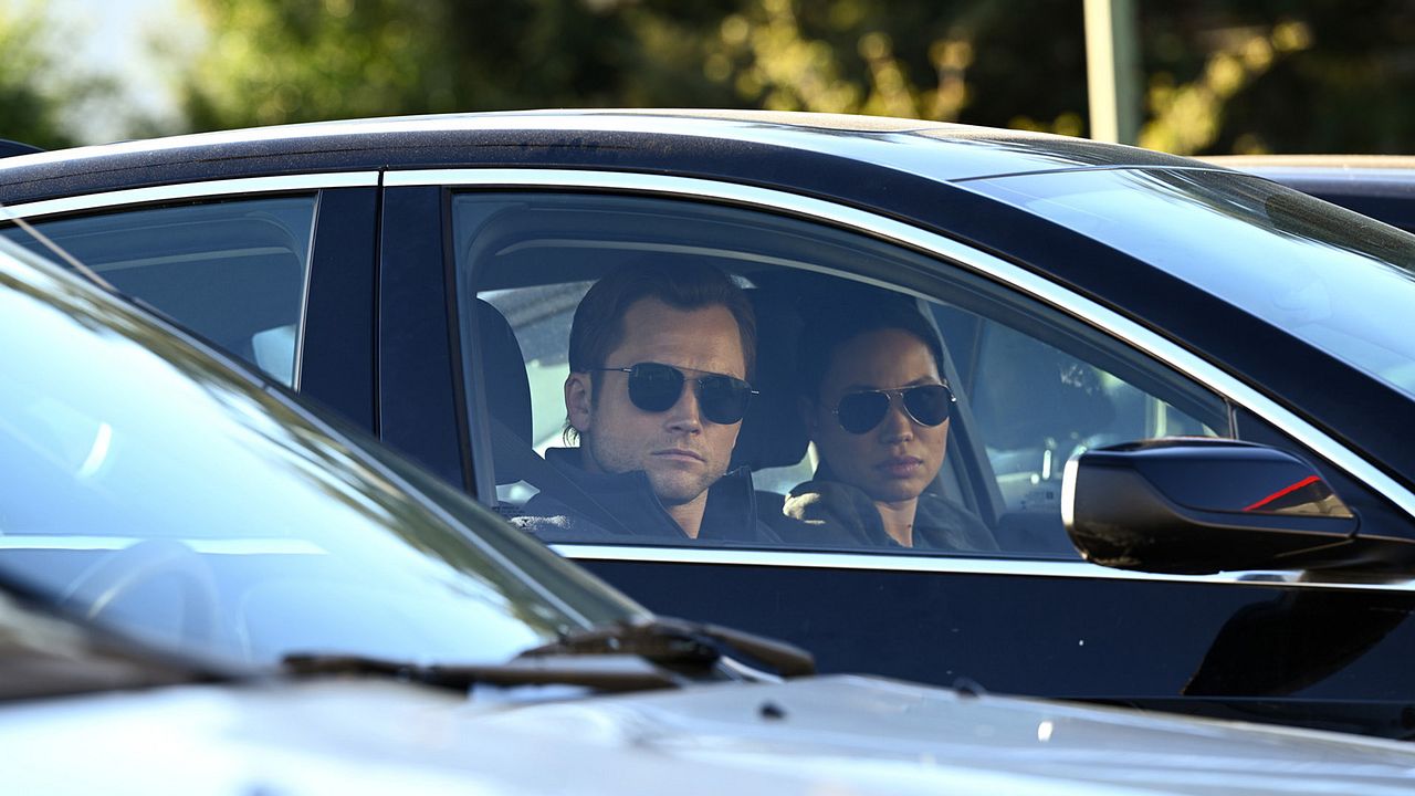 Smoke : Photo Taron Egerton, Jurnee Smollett