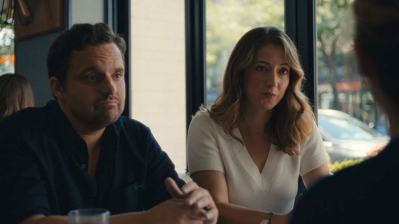 Photo Jessy Hodges, Jake Johnson