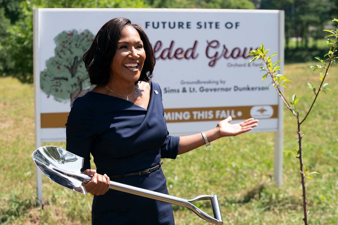Miss Governor : Photo Terri J. Vaughn
