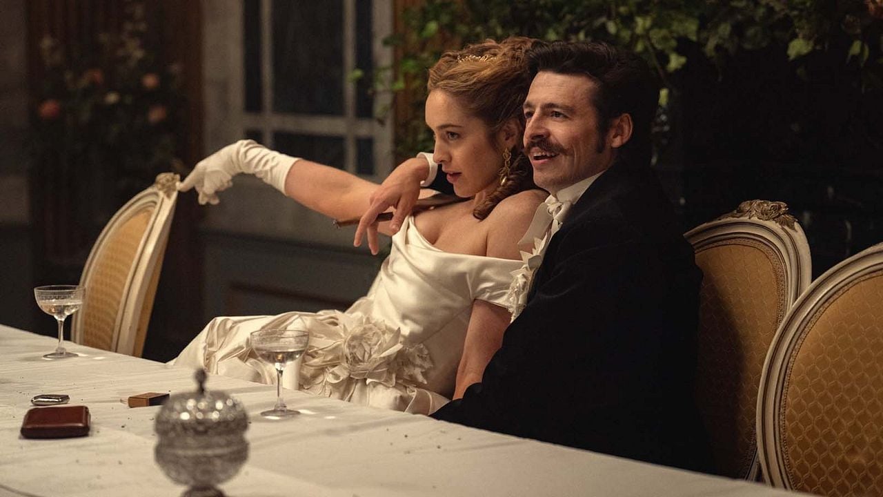 House Of Guinness : Photo Niamh McCormack, Anthony Boyle