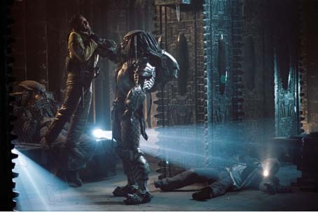 AVP: Alien vs. Predator : Photo Paul W.S. Anderson