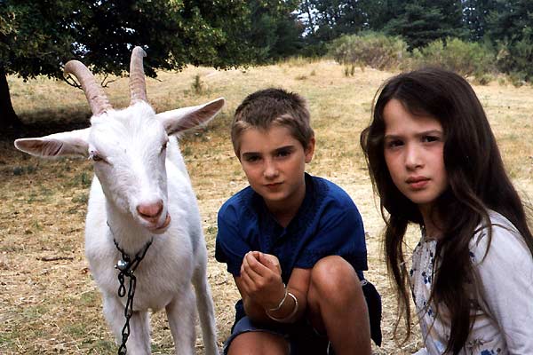 Des enfants qui s'aiment : Photo Gilles Volta